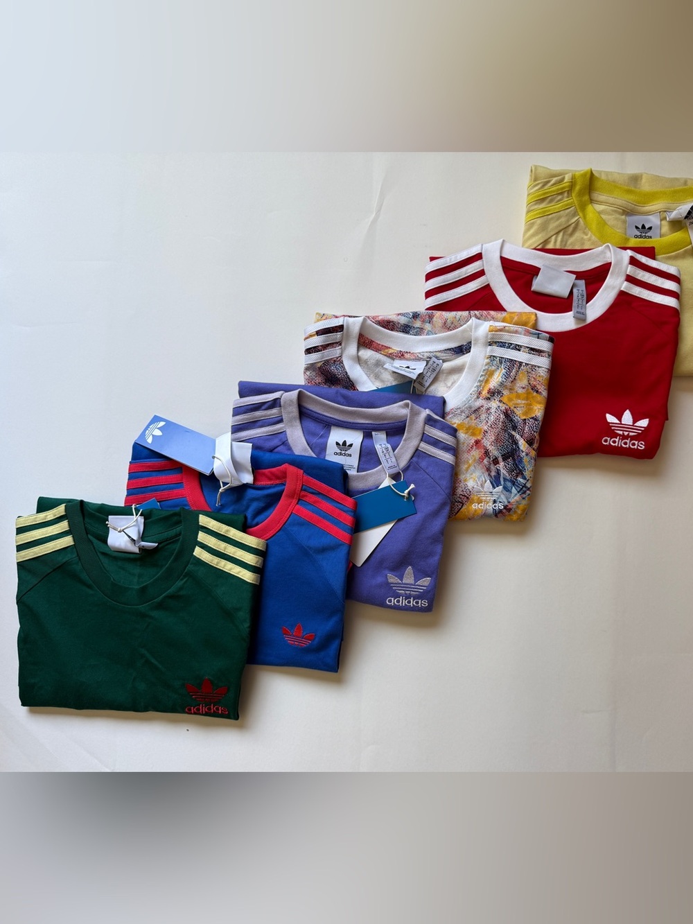 Adidas Originals [M-2XL] Ringer 3- Stripes Tee, Blue/Red KE3531 - Picture 7 of 7